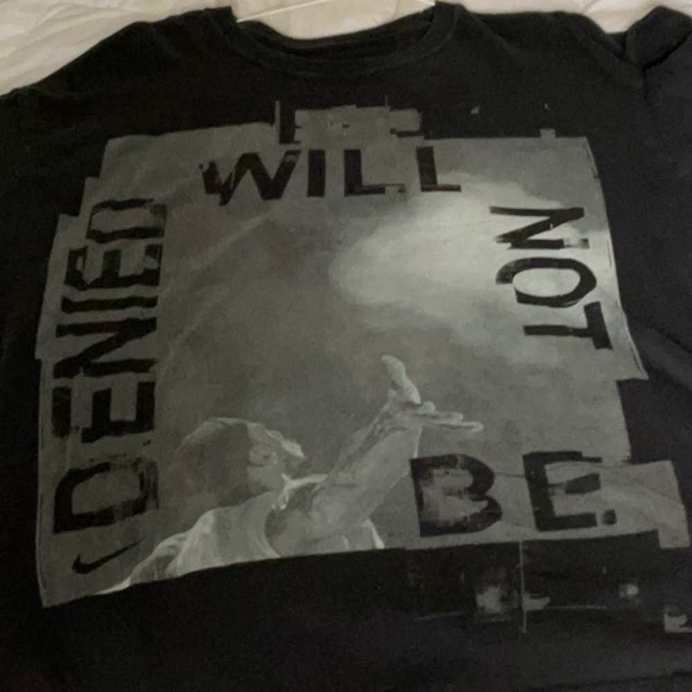 Nike Lebron James t-shirt
